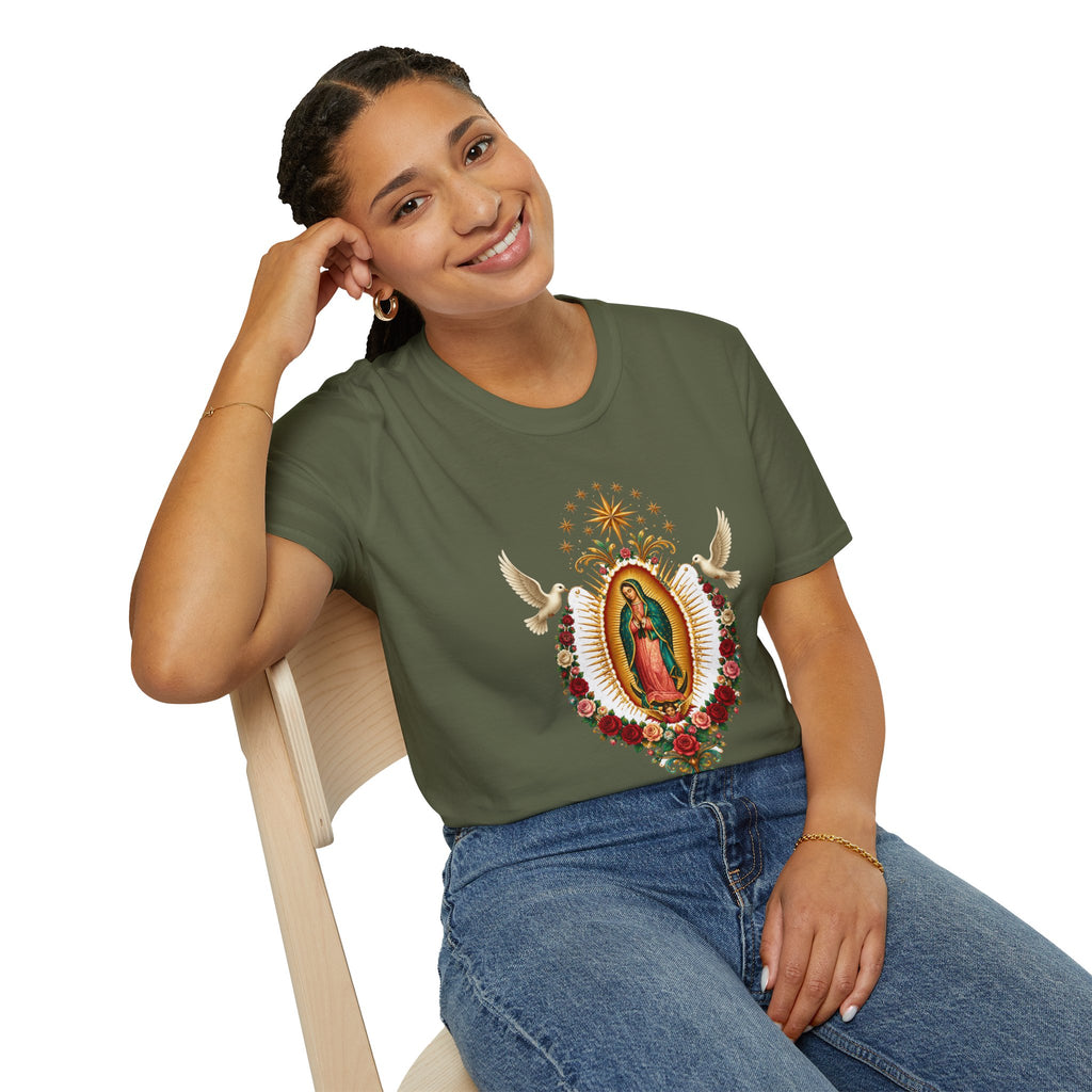 Playera Virgen de Guadalupe con Palomas y Rosas Doradas