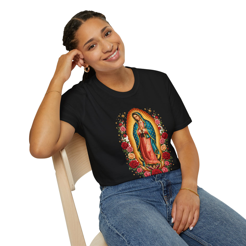 Playera Virgen de Guadalupe con Rosas y Rayos Dorados